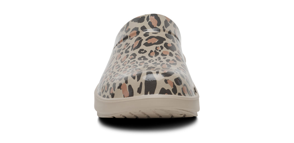 Women's OOcloog Limited Edition Clog - Nomad Leopard