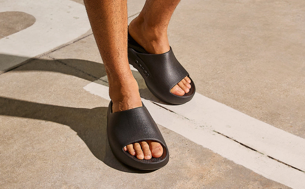 Men's OOahh PLUS Slide Sandal - Black